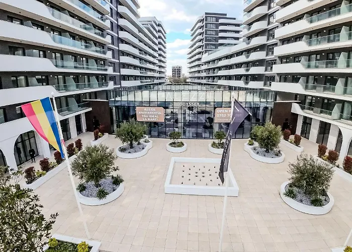 Apartment Sandy In Odyssey & Pool Mamaia